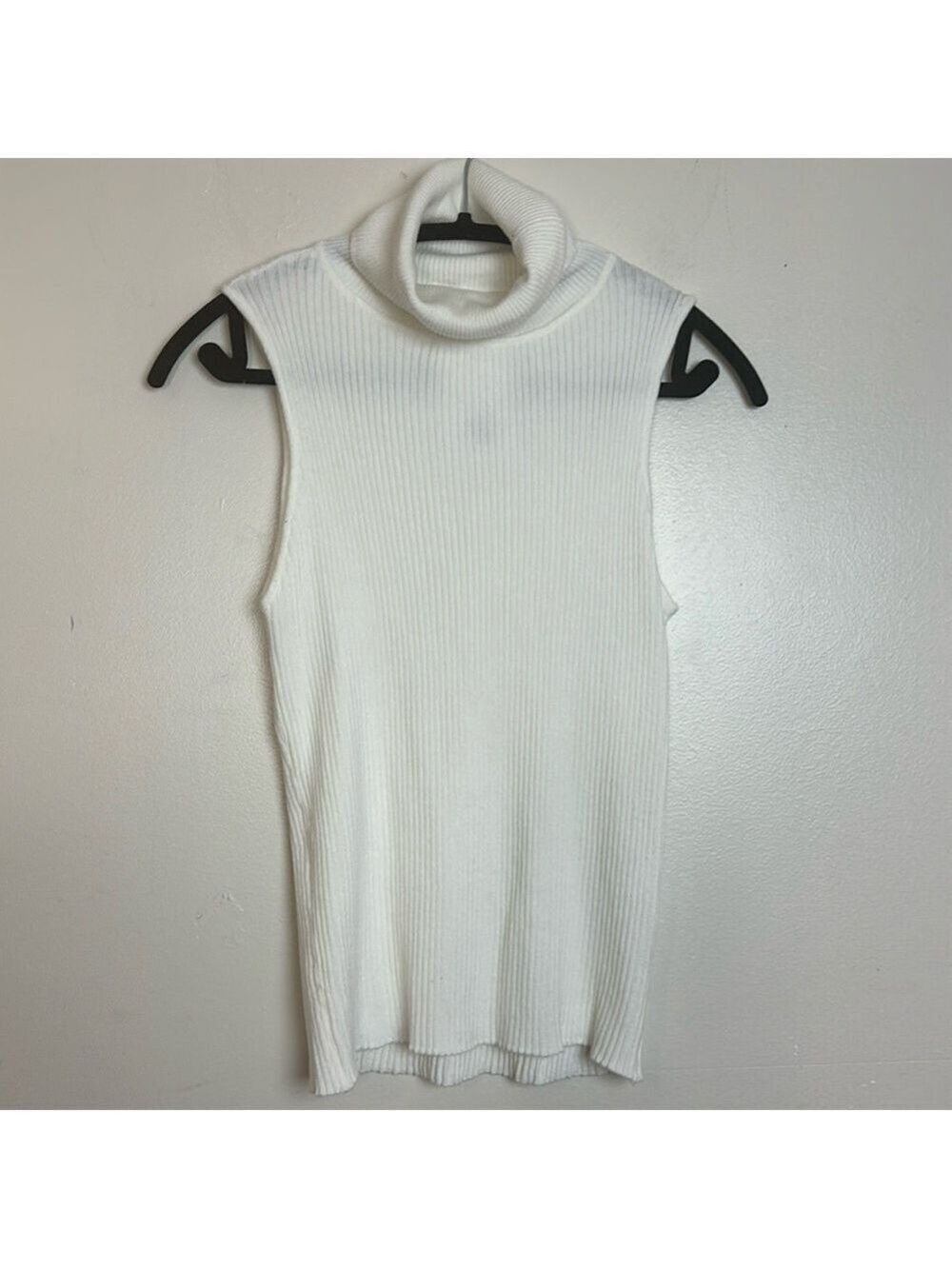 Crescent Sleeveless Turtleneck White Ribbed Sweater Top